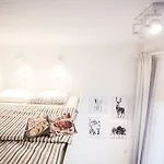 The Tiny Space 6M2 With Private Bathroom In The Hallway