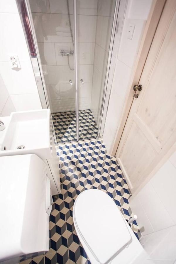 Leilighet The Tiny Space 6m2 With Private Bathroom In The Hallway *